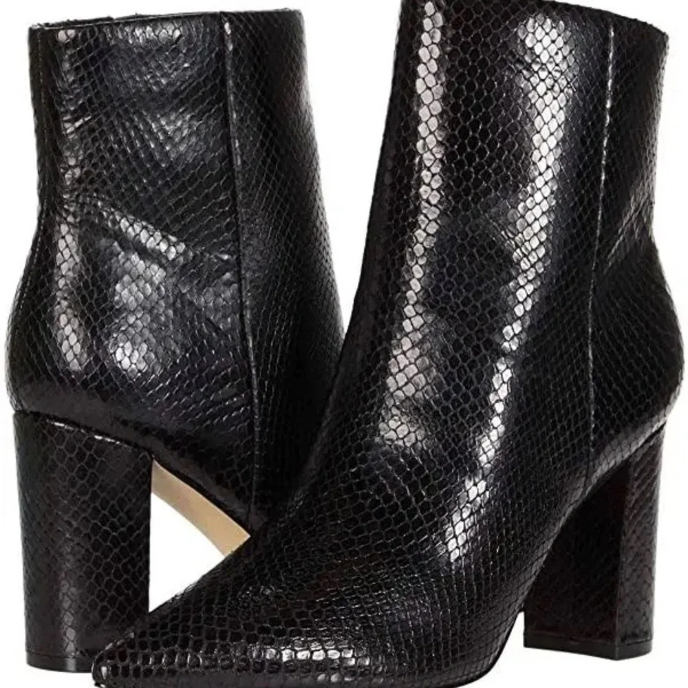 NIB Marc Fisher ULANI2 HEELED BOOTIE